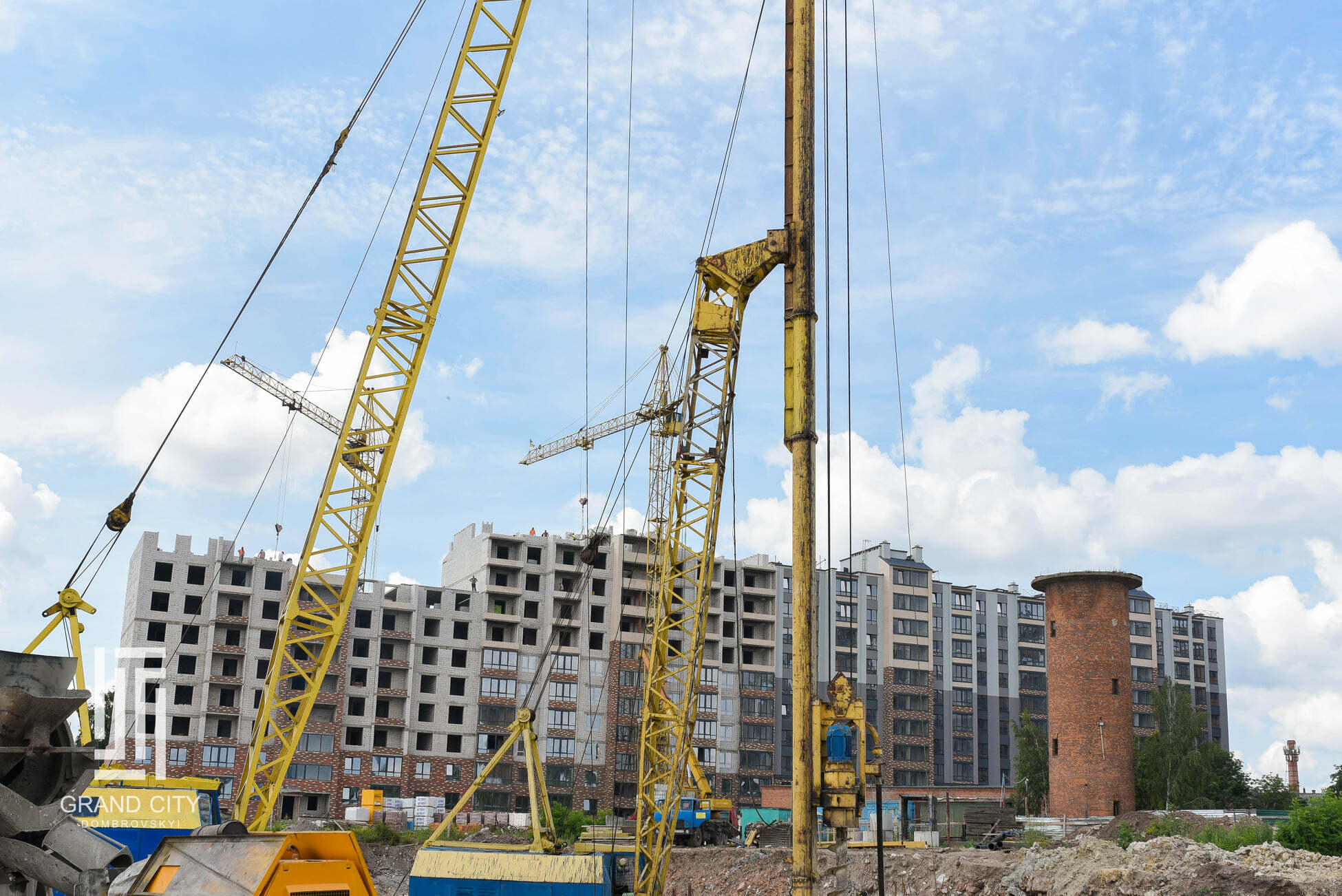 Ход строительства ЖК Grand City Dombrovskyi, июль, 2021 год